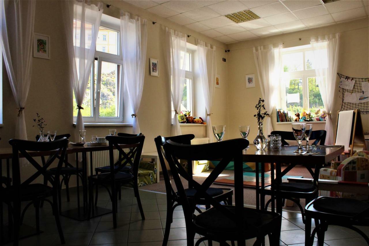 Penzion A Restaurace U Reky Ledec nad Sazavou Luaran gambar